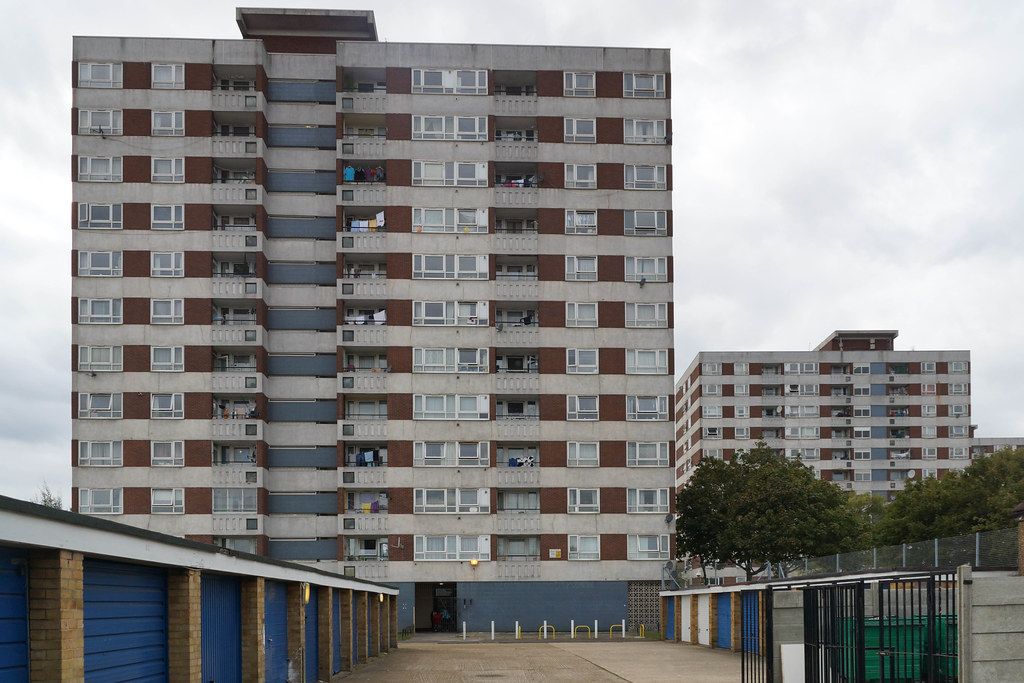 High path estate image