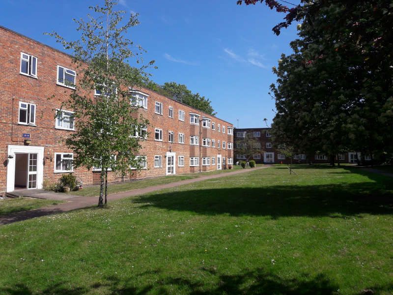 Sutton Court estate image